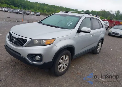 2013 Kia Sorento Lx z USA, uszkodzony, nr VIN 5XYKT3A66DG359826